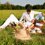 Picnic - Romantic couple in spring nature