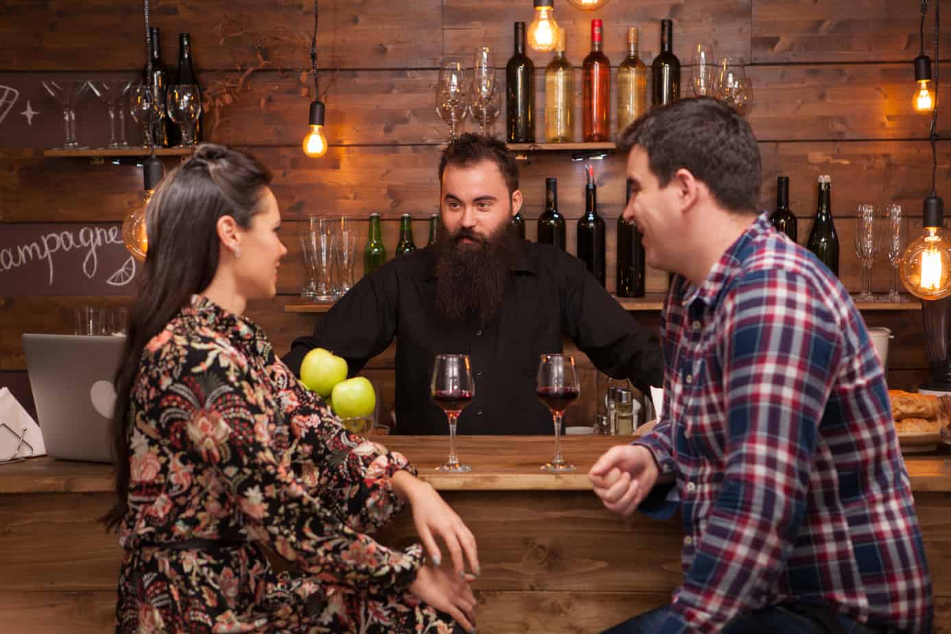bartender dating tips